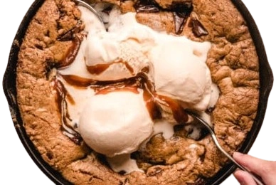 Salted Caramel Cookie Skillet